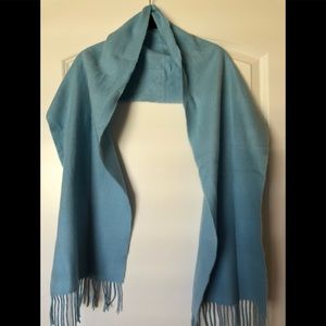 Cashmere light blue scarf